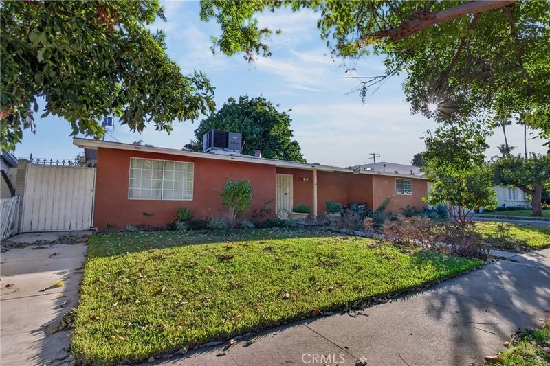 19456 Elkwood