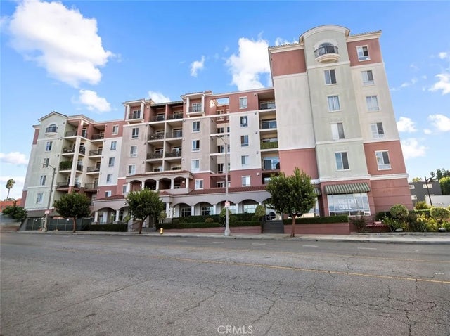 3750 Santa Rosalia 303 #303, Los Angeles