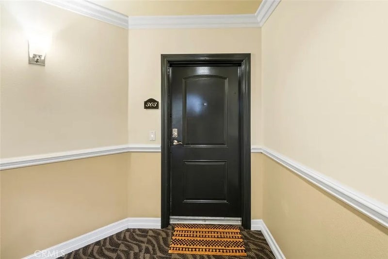 3750 Santa Rosalia 303
