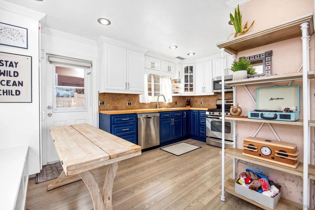 Photo of 2912 Boundary St, San Diego, CA 92104 (MLS # 260002171)