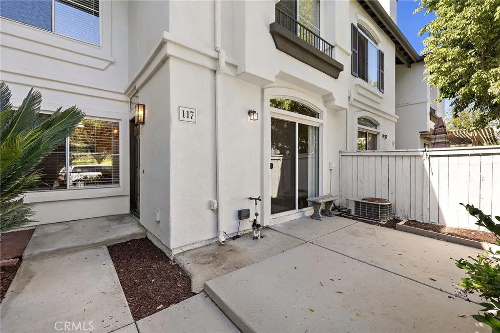 Photo of 117 Pomelo, Rancho Santa Margarita, CA 92688 (MLS # OC26059712)