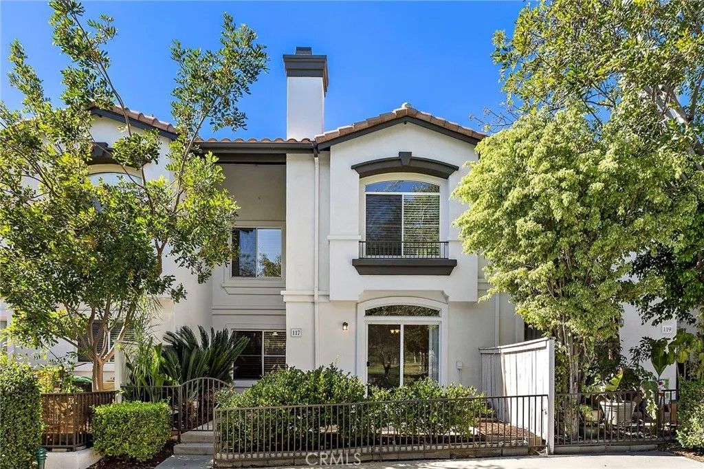 Photo of 117 Pomelo, Rancho Santa Margarita, CA 92688 (MLS # OC26059712)