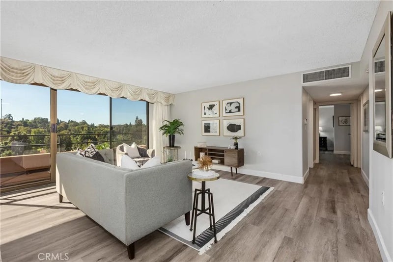 24055 Paseo Del Lago 504