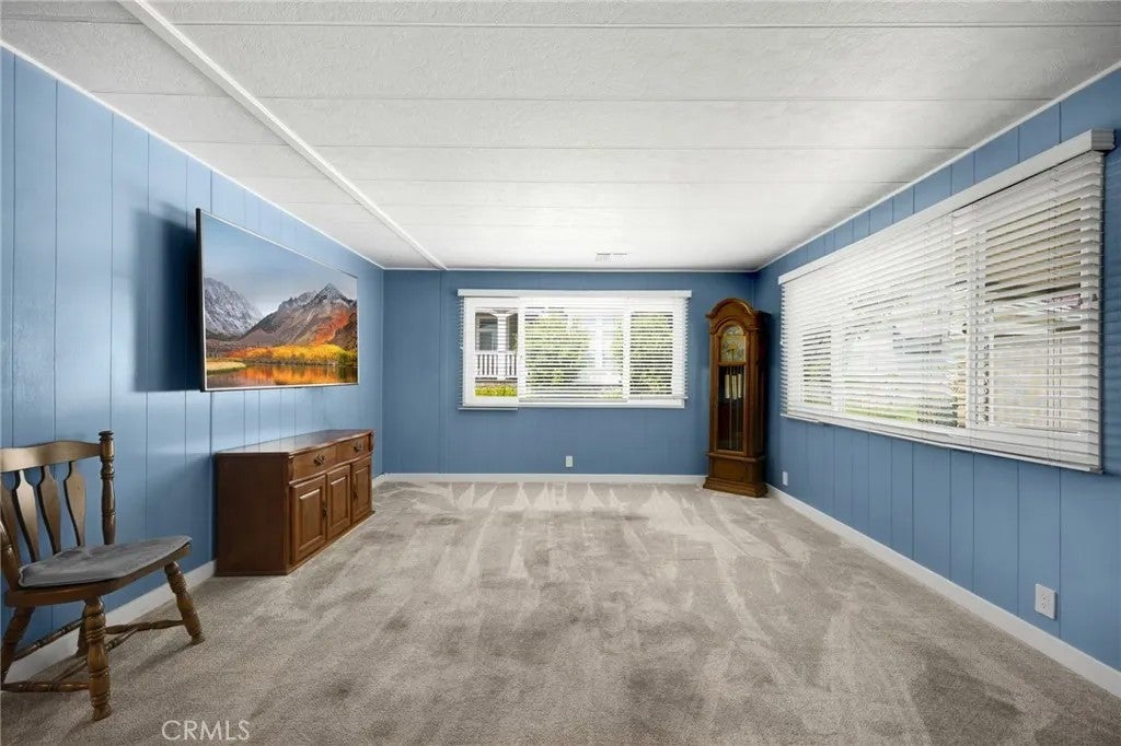 16943 S Lake Forest 95