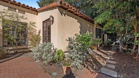 Tiny photo for 460 University Circle, Claremont, CA 91711 (MLS # CV25246972)