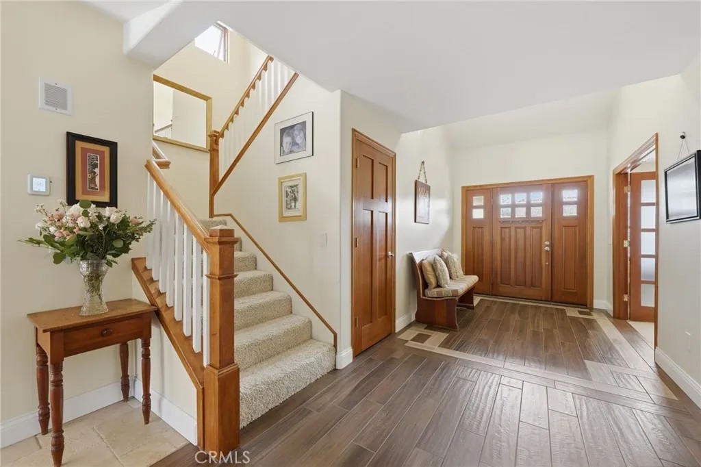 3107 Serrano Dr