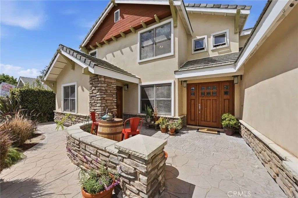 Photo of 3107 Serrano Dr, Carlsbad, CA 92009 (MLS # SW26076296)