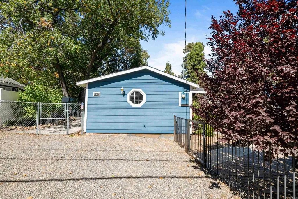44644 Barton Lane