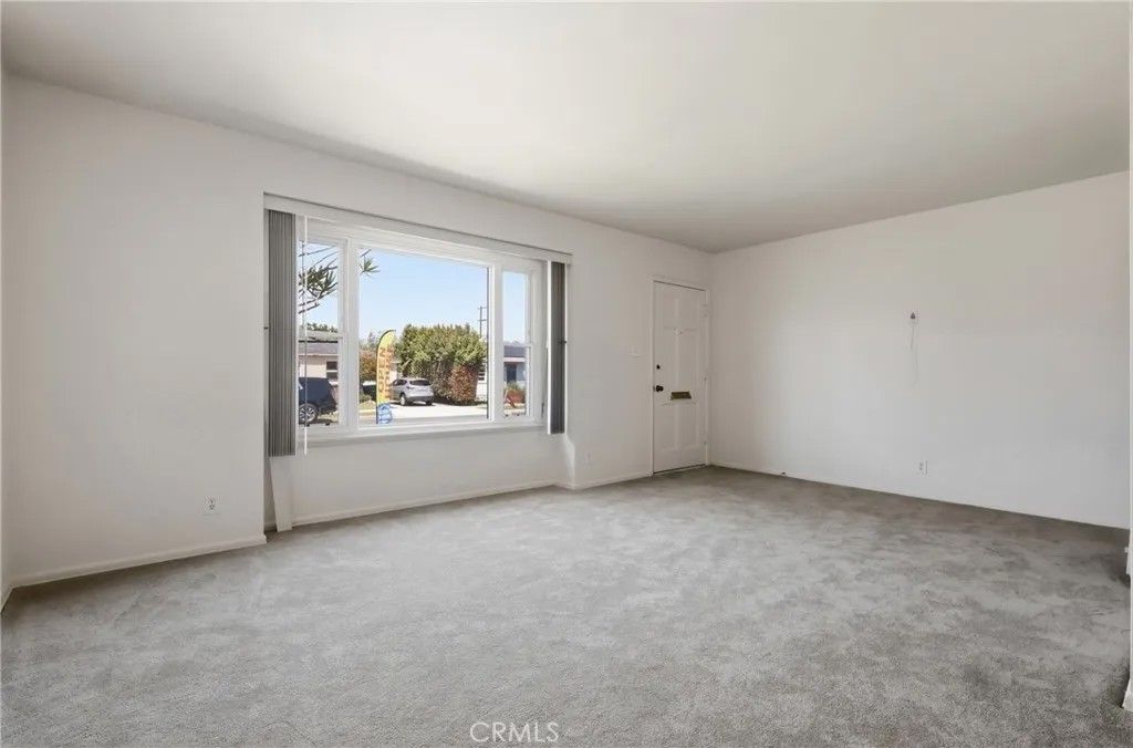 Photo of 5452 W 122nd St, Hawthorne, CA 90250 (MLS # SR26067212)