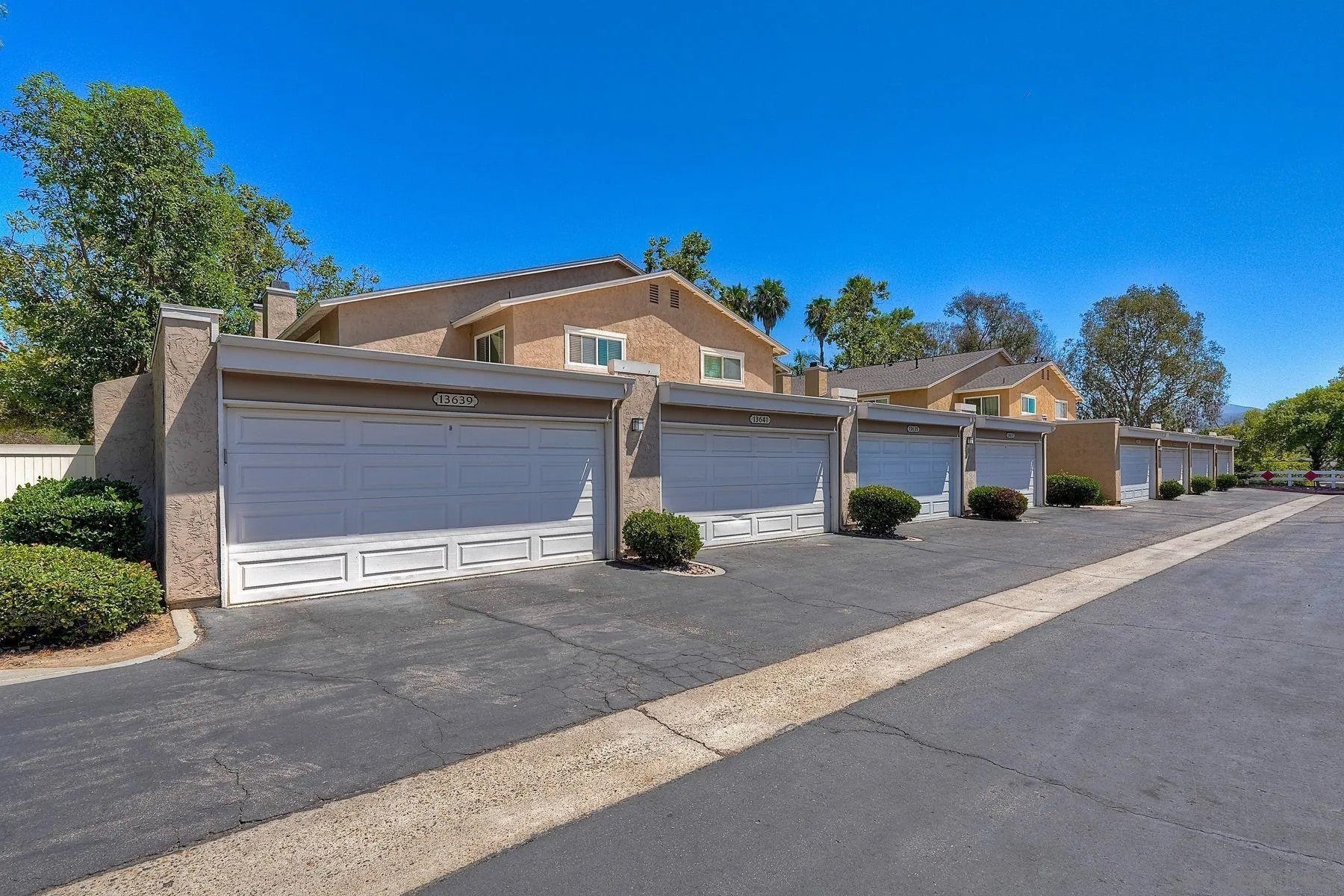13635 Comuna Dr