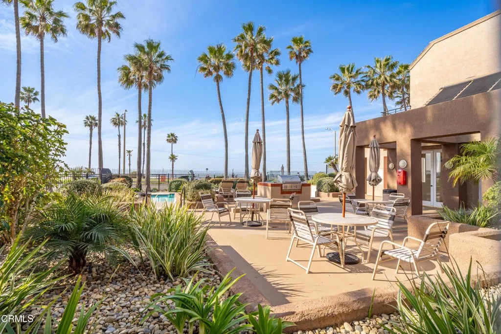 1200 Pacific Coast Highway 108