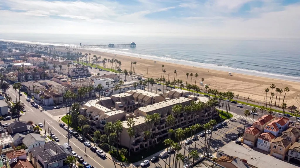 1200 Pacific Coast Highway 108