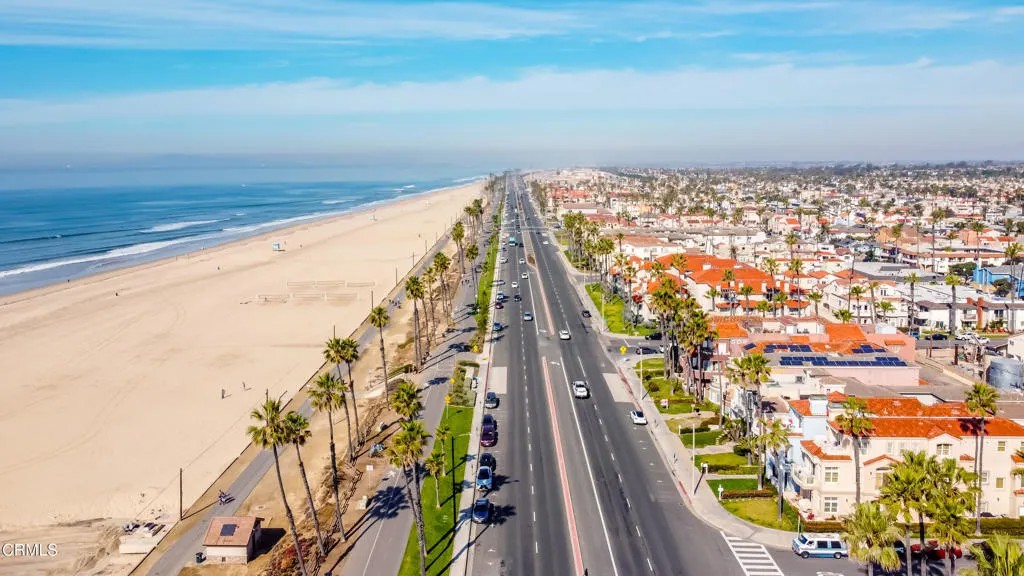 1200 Pacific Coast Highway 108