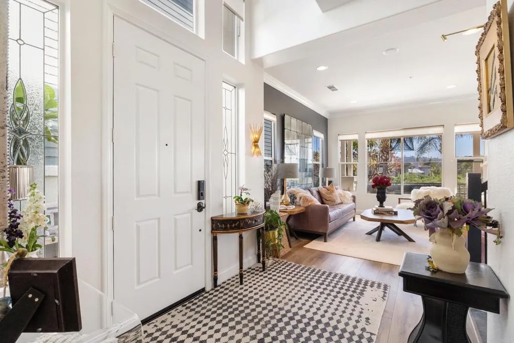 2704 Mackinnon Ranch Road