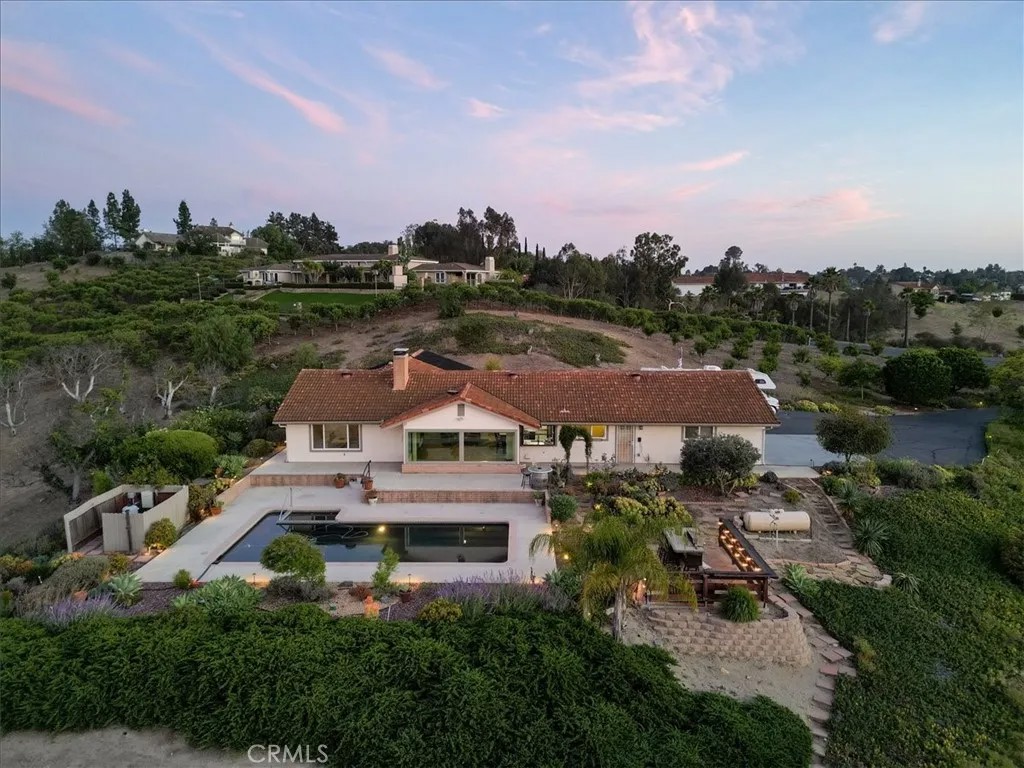 1509 Macadamia Drive