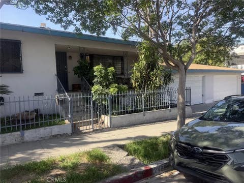 Photo of 2468 W Avenue 32 Ave, Los Angeles, CA 90065 (MLS # SR26062005)