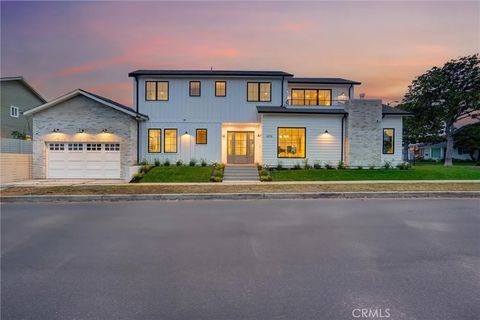 Photo of 6376 Nancy St, Westchester, CA 90045 (MLS # PV25246063) Photo of 6376 Nancy St, Westchester, CA 90045 (MLS # PV25246063)