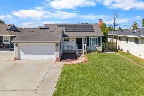 Photo of 11119 Portada DR, Whittier, CA 90604 (MLS # PW26221363)
