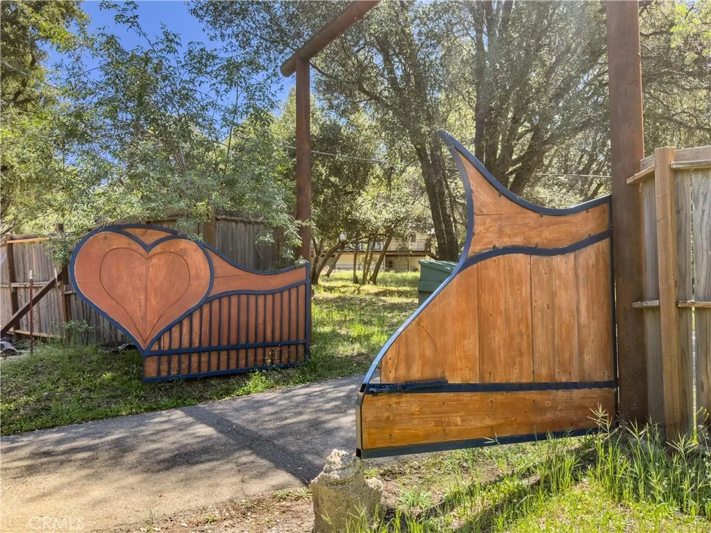 51571 Coyote Ridge
