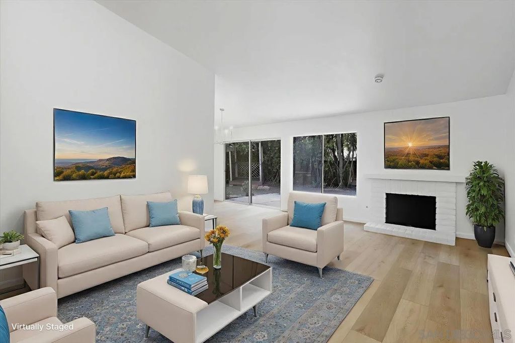 Photo of 1708 Woodbridge Rd, Escondido, CA 92026 (MLS # 260002370)