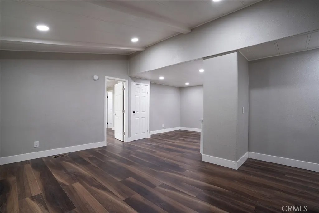212 Las Brisas Circle