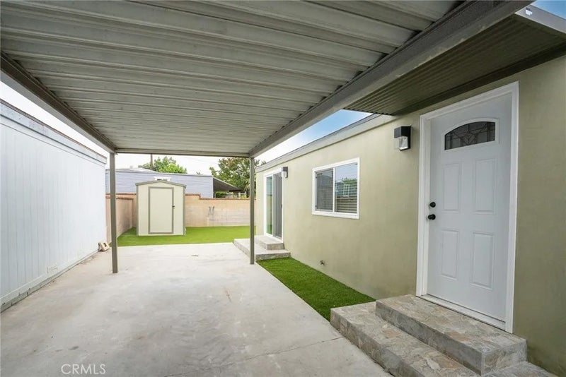 212 Las Brisas Circle