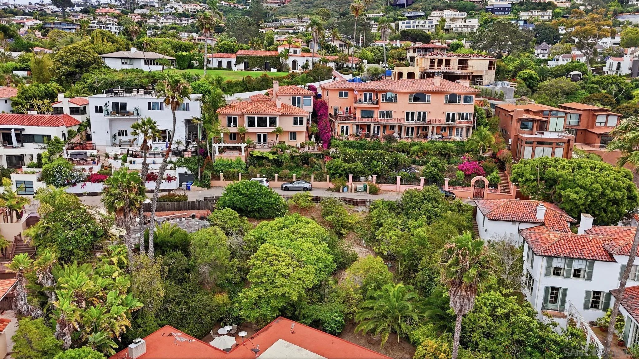 1822 Amalfi St. 1