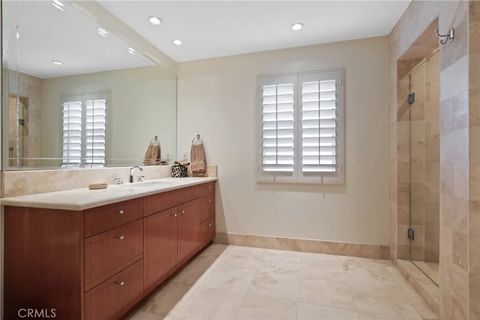 Tiny photo for 22851 Calvert Street, Woodland Hills, CA 91367 (MLS # SR25242878)