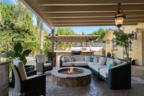 Tiny photo for 22851 Calvert Street, Woodland Hills, CA 91367 (MLS # SR25242878)