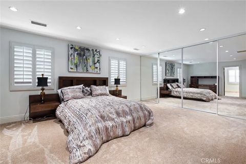 Tiny photo for 22851 Calvert Street, Woodland Hills, CA 91367 (MLS # SR25242878)
