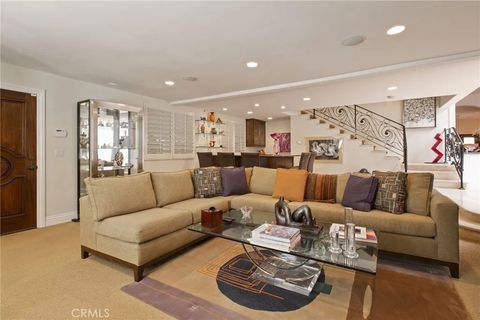 Tiny photo for 22851 Calvert Street, Woodland Hills, CA 91367 (MLS # SR25242878)
