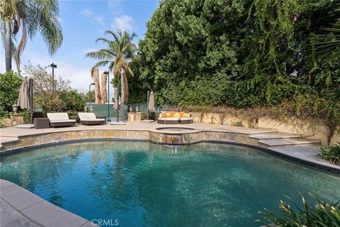 Tiny photo for 22851 Calvert Street, Woodland Hills, CA 91367 (MLS # SR25242878)