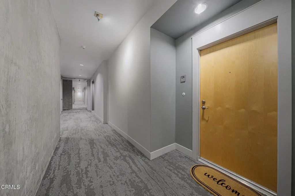 Photo of 840 E Green Street #124, Pasadena, CA 91101 (MLS # P1-26861)