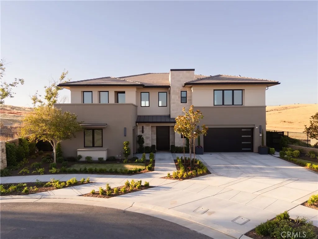 940 Terrace Place