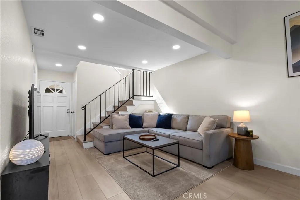 1636 Mankato Court