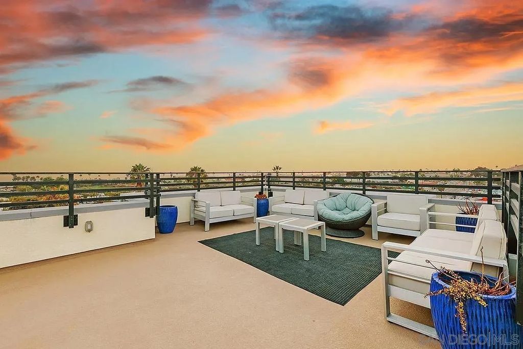 Photo of 1557 Vista Del Mar Way #3, Oceanside, CA 92054 (MLS # 250046233)