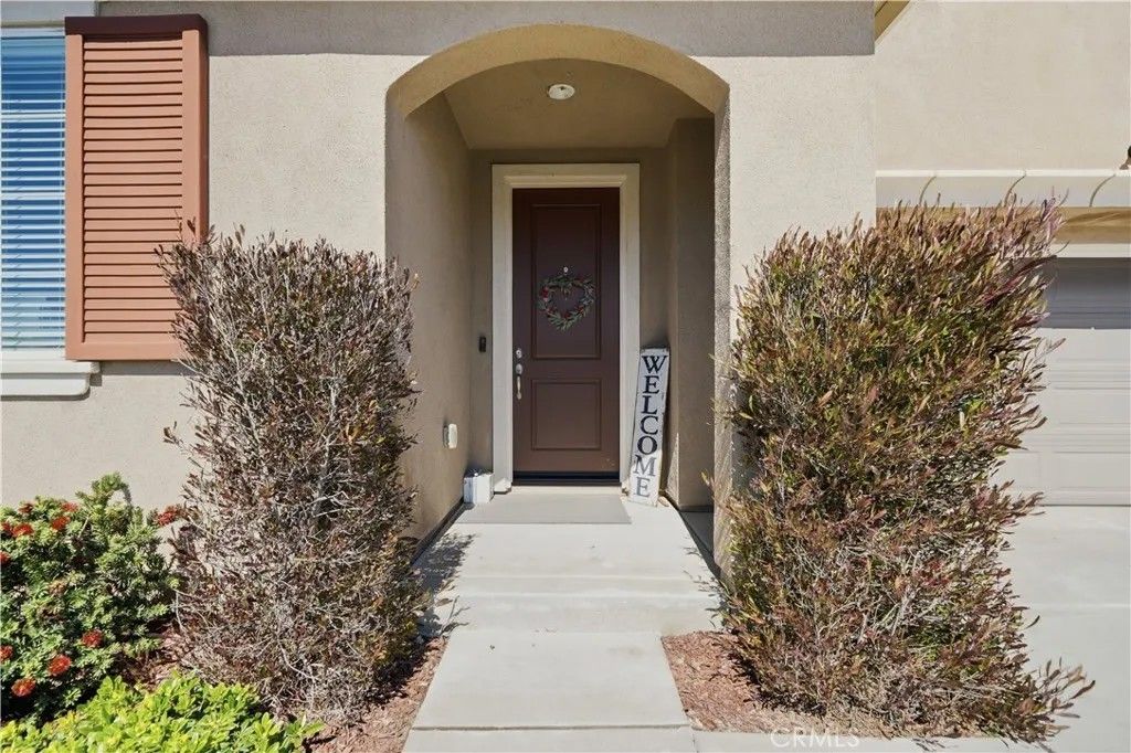 Photo of 30812 Mossy Bend, Murrieta, CA 92563 (MLS # SW26063119)