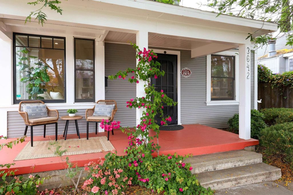 Photo of 3642 Arizona Street, San Diego, CA 92104 (MLS # 260005546)