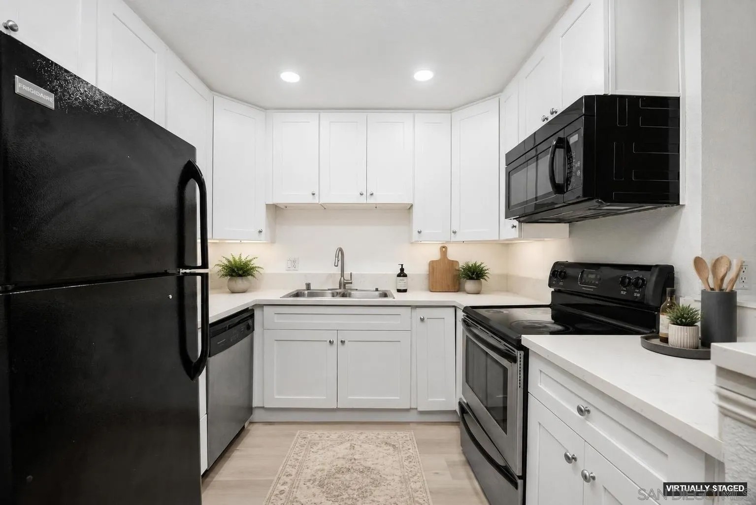 10006 Maya Linda Rd 5105