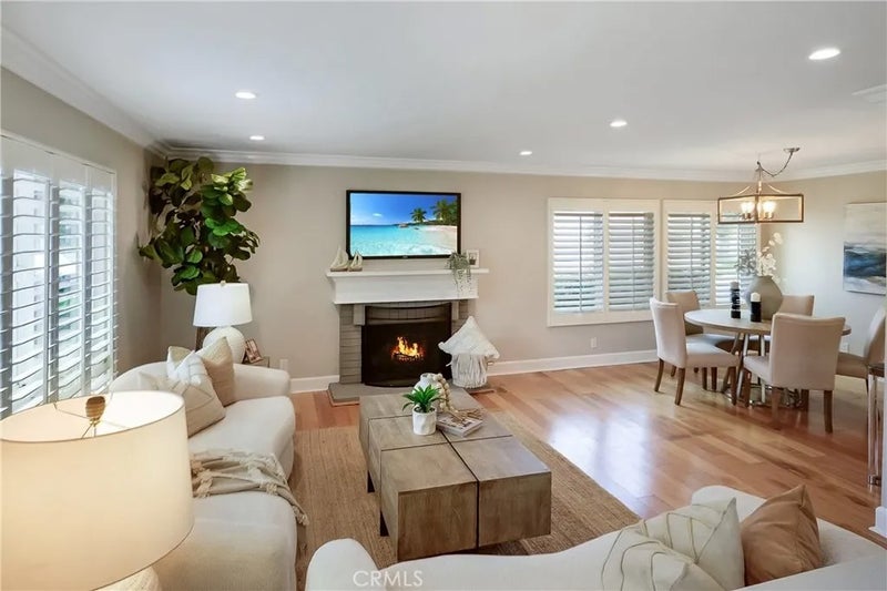 2214 Vista Hogar