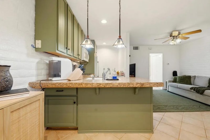 5931 Howell Drive 7