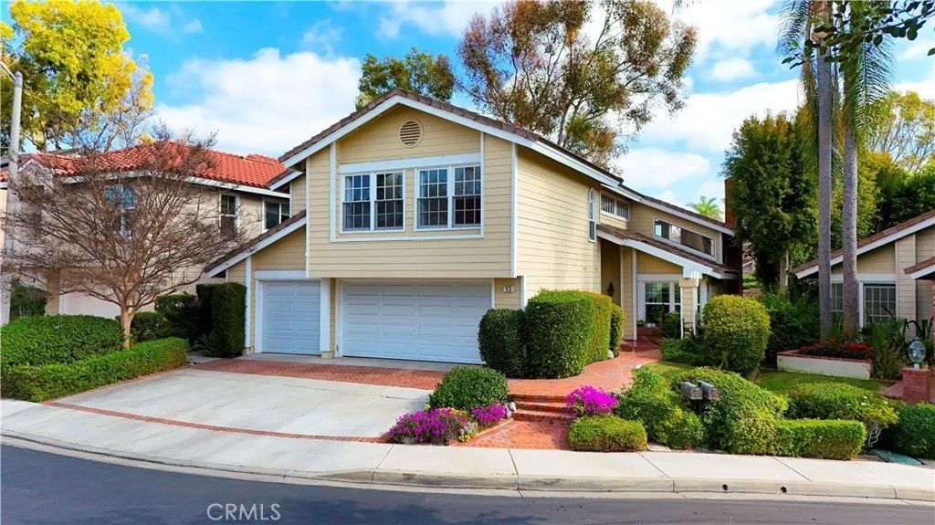 Photo of 13 Recodo, Irvine, CA 92620 (MLS # OC26026674)