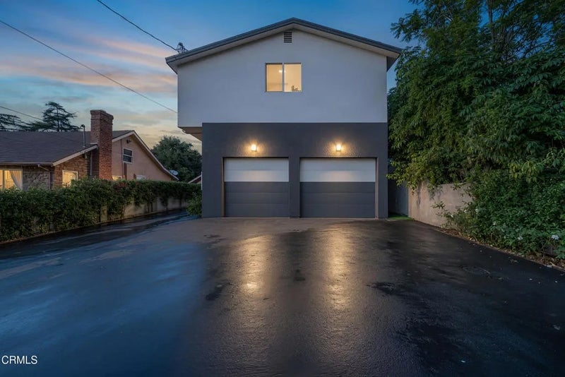 715 Devirian Place