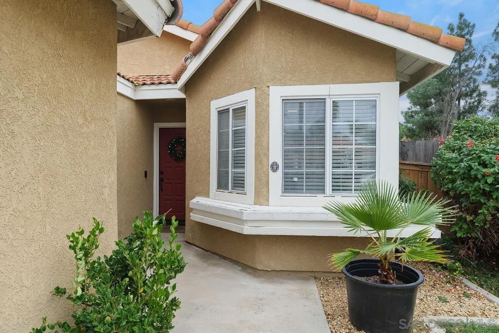 Photo of 40110 Cannes Ct, Temecula, CA 92591 (MLS # 2600124)