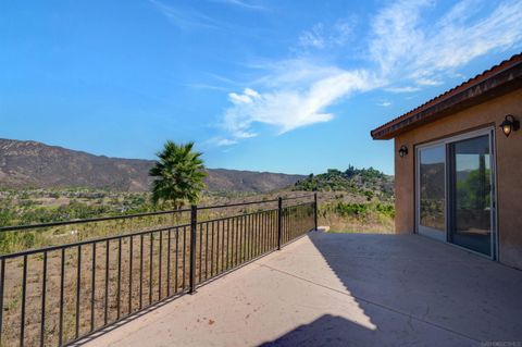 Tiny photo for 3034 Mountain View Dr, Escondido, CA 92027 (MLS # 250041748)