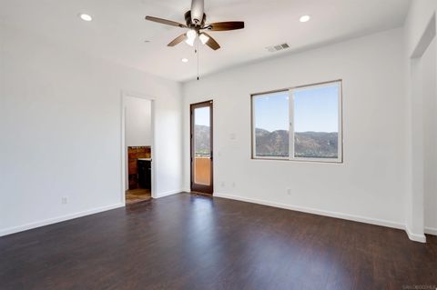Tiny photo for 3034 Mountain View Dr, Escondido, CA 92027 (MLS # 250041748)