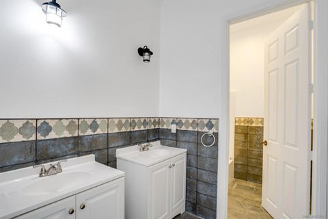 Tiny photo for 3034 Mountain View Dr, Escondido, CA 92027 (MLS # 250041748)