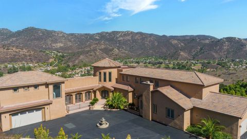 Tiny photo for 3034 Mountain View Dr, Escondido, CA 92027 (MLS # 250041748)