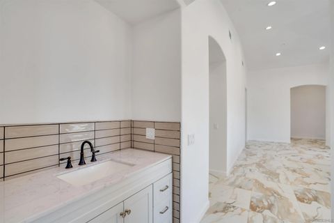 Tiny photo for 3034 Mountain View Dr, Escondido, CA 92027 (MLS # 250041748)