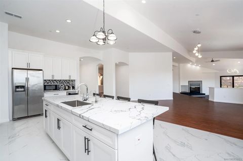 Tiny photo for 3034 Mountain View Dr, Escondido, CA 92027 (MLS # 250041748)